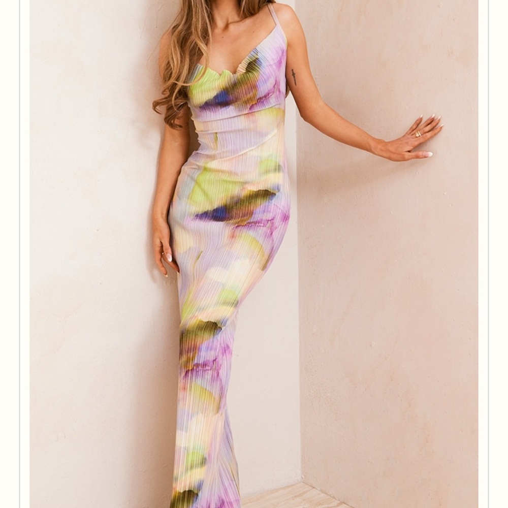 PrettyLittleThing Vibrant Maxi Dress